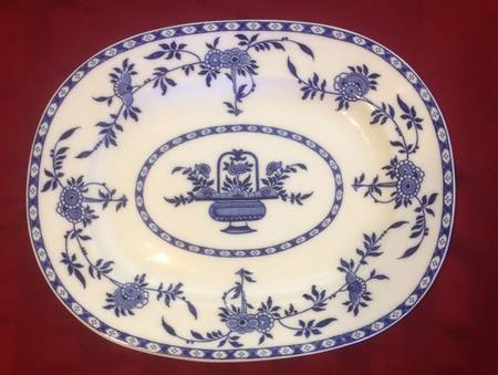 Delft Blue (On Edge, No Embossed Ridge) 12" Oval Serving Platter