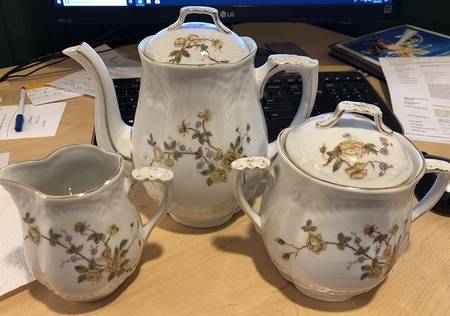 2245 Coffee Pot & Lid