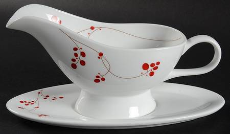 Red Berries Gravy Boat & Underplate