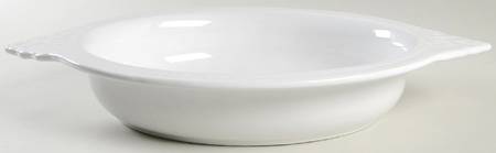 Venice White 17" Oval Baker
