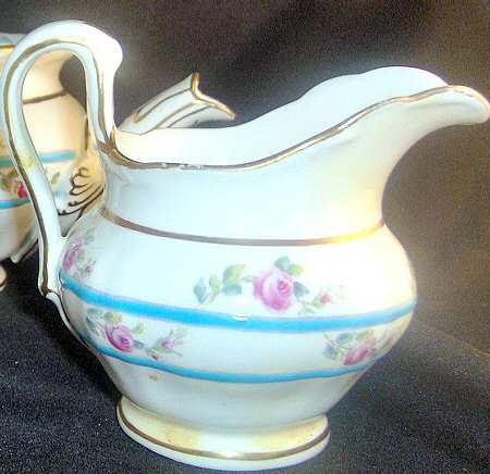 H123 (Scalloped) by Minton