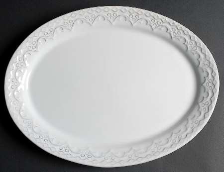 Batalha White 15" Oval Serving Platter