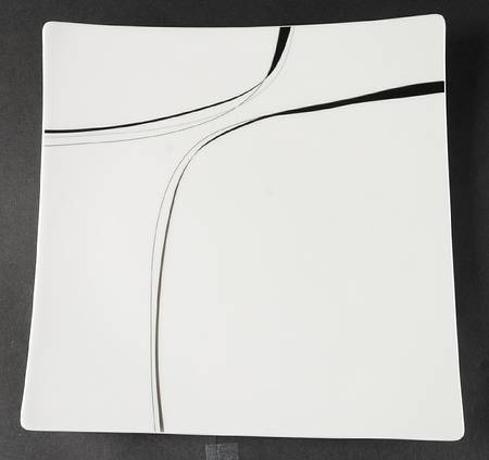 Modernist Black by Mikasa
