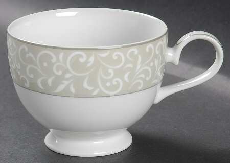 Grace Footed Cup