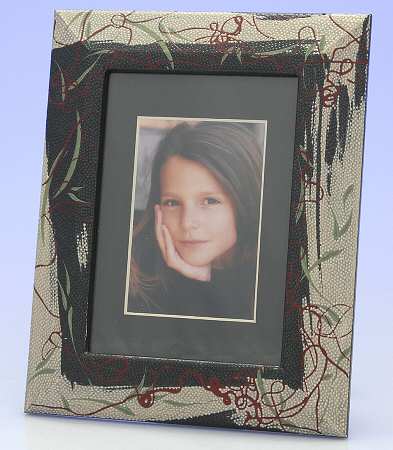 Quentin Frame-Holds 5" X 7"