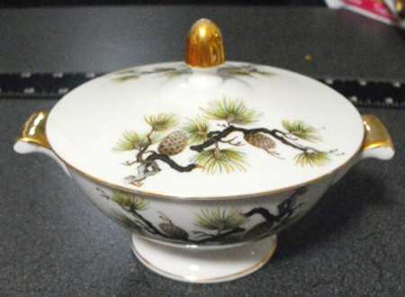 MIZ2 Sugar Bowl & Lid by Mori China-Japan