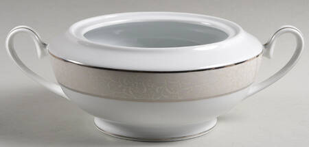 Parchment (China) 2 Qt Round Covered Casserole No Lid