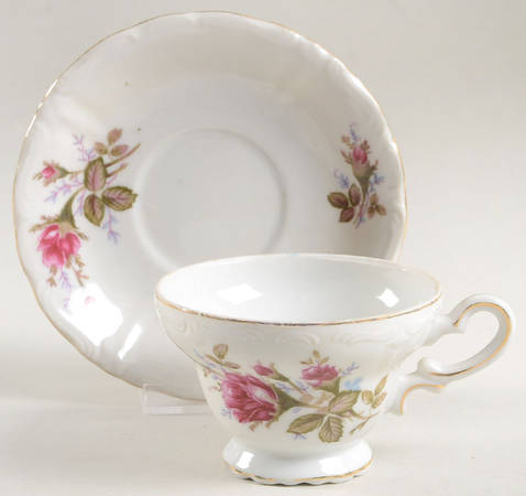MJ31 Footed Cup & Saucer Set
