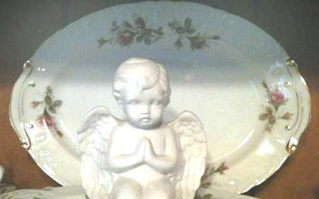 MJ31 14" Oval Serving Platter