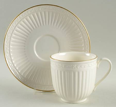 Italian Countryside Gold Flat Cup & Saucer Set