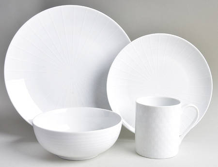 Cheers (White) 4 Piece Place Setting