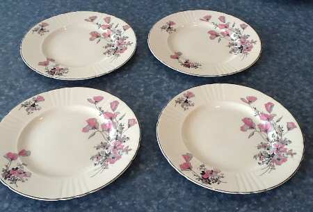 Sweet Pea by Myott Staffordshire