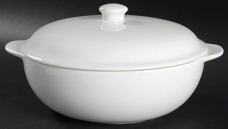 Lucerne White (Delray) Round Covered Vegetable