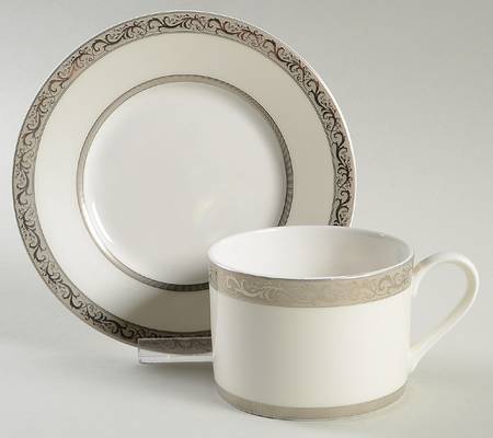 Italian Countryside Platinum Flat Cup & Saucer Set