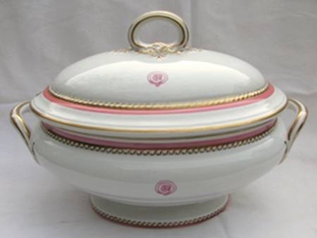 C1123 Tureen &  Lid