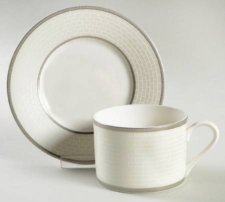 Palazzo Flat Cup & Saucer Set