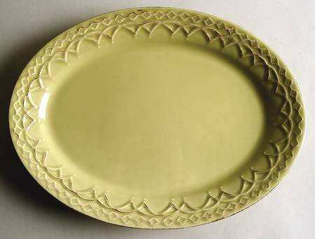 Batalha Green 13" Oval Serving Platter