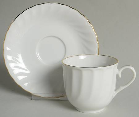 MNO18 Flat Cup & Saucer Set
