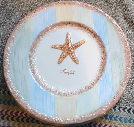 MWV13 Salad/Dessert Plate by Manual Woodworkers