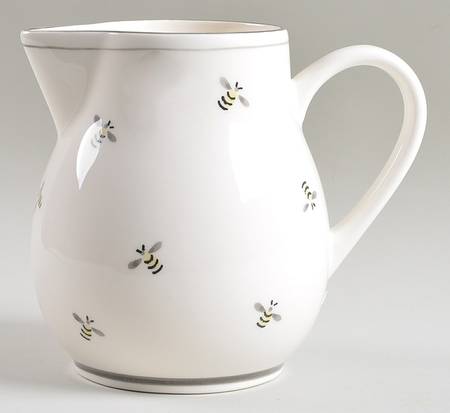 M2A27 48 Oz Pitcher