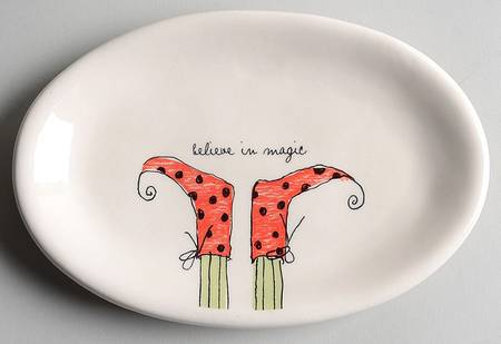 Rae Dunn Holiday 8" Oval Plate