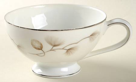 Madera Pine Footed Cup