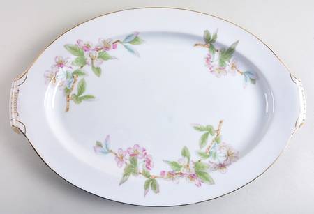 Mountain Cherry 17" Oval Serving Platter