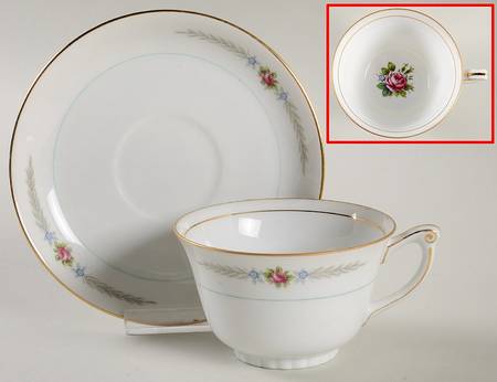 Olive Leaves Footed Cup & Saucer Set