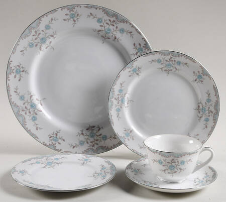 Phoebe 5 Piece Place Setting