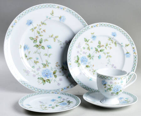 Angel D'Amour 5 Piece Place Setting
