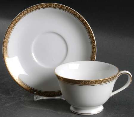 Ashleigh Footed Cup & Saucer Set by Noritake