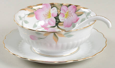 Azalea Mayonnaise & Ladle w/Underplate