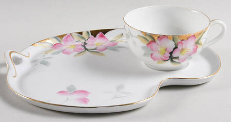 Azalea Snack Plate & Cup Set
