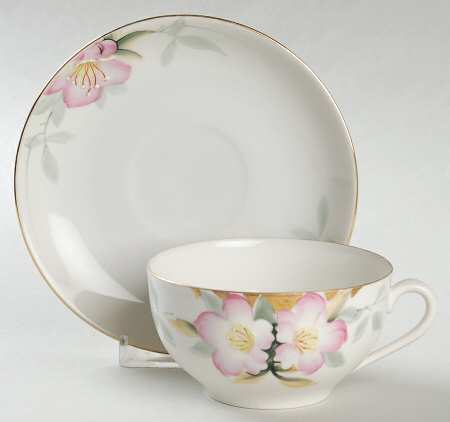 Flat Cup & Saucer Set