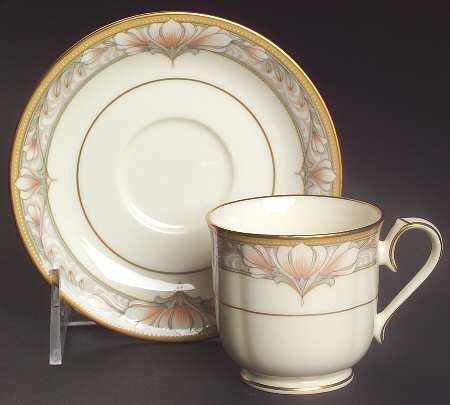 Barrymore Footed Demitasse Cup & Saucer Set