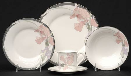 Cafe Du Soir 40 Piece Estate Set