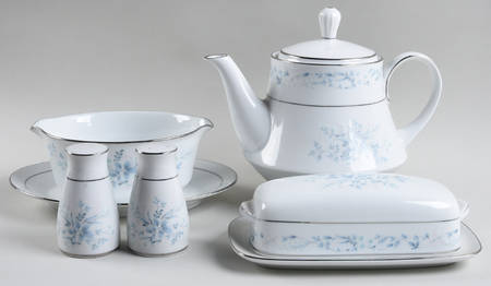 Carolyn Completer Set