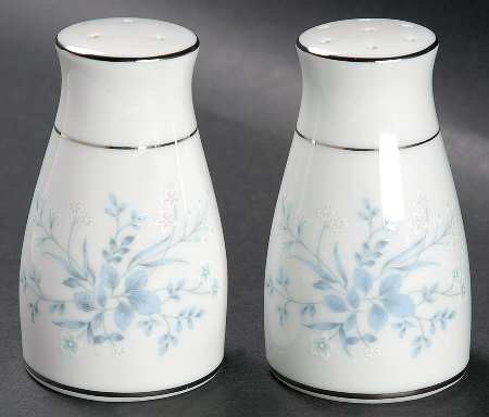 Carolyn Salt & Pepper Set