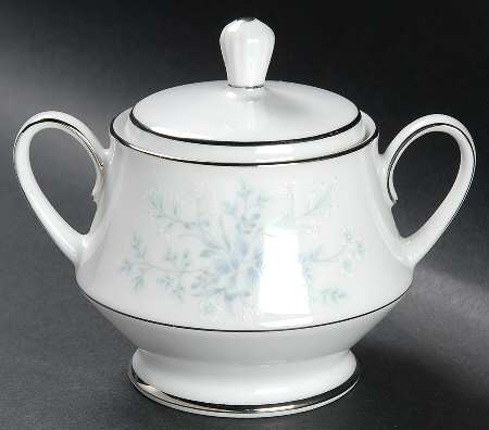 Carolyn Sugar Bowl & Lid