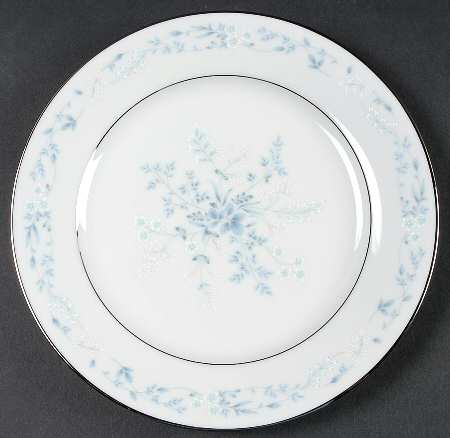 Carolyn Salad Plate