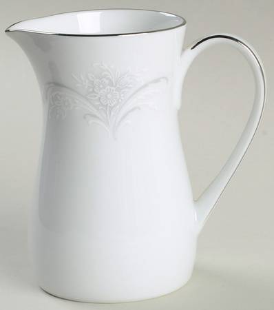 Casablanca Creamer