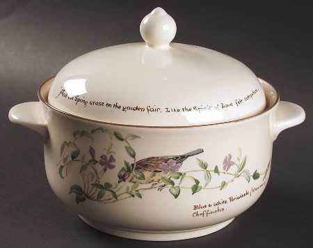 Country Diary Edwardian Lady 1.25 Qt Round Covered Casserole