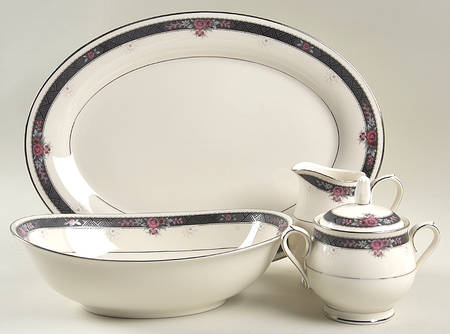 Etienne 5 Piece Hostess Set by Noritake