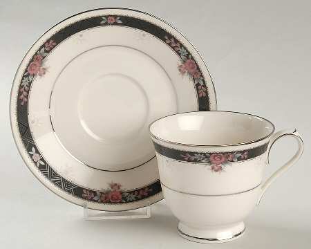 Footed Cup & Saucer Set