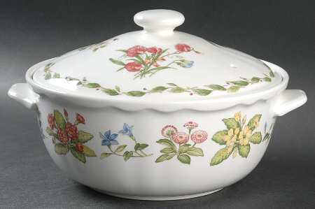 Gourmet Garden 2.5 Qt Round Covered Casserole