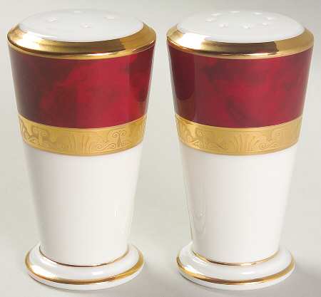 Hemingway Salt & Pepper Set