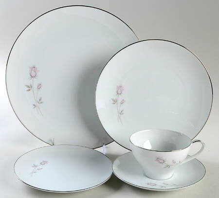 Pasadena 40 Piece Estate Set