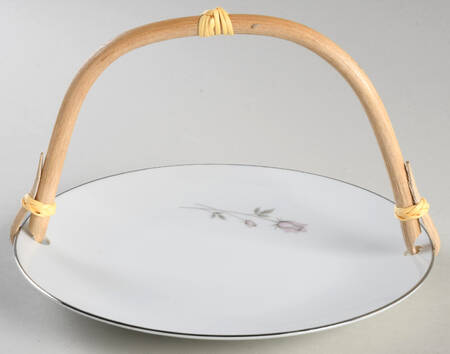 Pasadena 5 3/8"-5 5/8" Bamboo Handled Serving Plate  HC