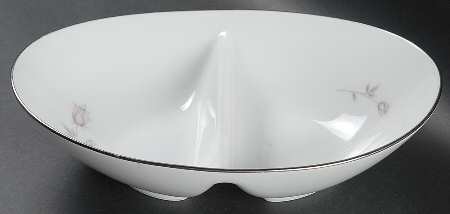 Pasadena 10" Oval Divided Vegetable Bowl by Noritake
