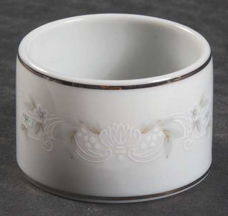 Patience Napkin Ring by Noritake